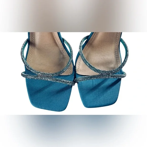 CHASE AND CHLOE.  Rhinestone Ankle
Strap Sandal size 8 blue - Picture 4 of 7